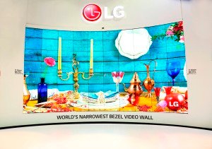 Global launch of World's Narrowest Bezel Video Wall by LG