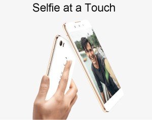 InnJoo 2 - Selfie at a Touch