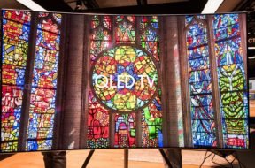 QLEDTV-3