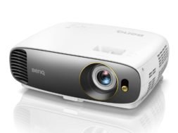 BenQ W1700 CineHome Projector (Photo AETOSWIRE)_1510741622