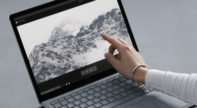MicrosoftSurfaceLaptop1