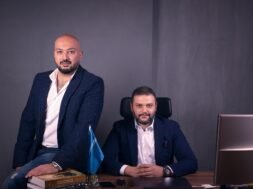 (from Left) Osama Mortada, founder and CEO _ Mohamed Abdin, Co-Founder of CorporateStack